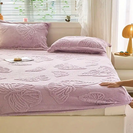 Husa de pat cu elastic COCOLINO+ 2 fete de perna Cod: HCY2