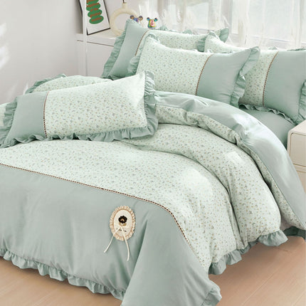 Lenjerie DELUXE din Bumbac Soft Touch cu volănașe Cod: FB91