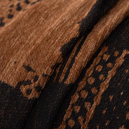 Cuvertură Chenille Premium – Maro cu Model Geometric Negru | 180 × 300 cm, Cod: PRMV43