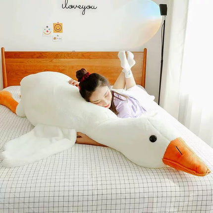PERNĂ MASCOTĂ, gâsca Pipa, dimensiuni între 90 CM-190 CM