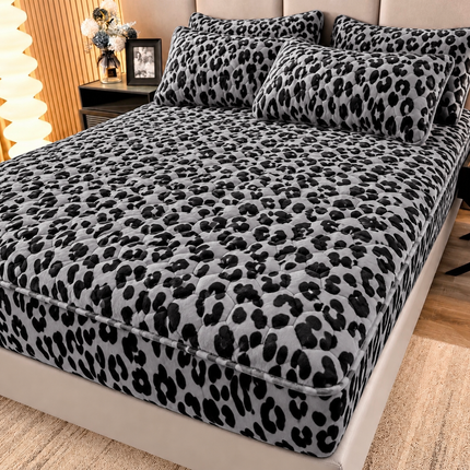 Husă Tip Topper din Catifea Moale, Matlasată, cu Fețe de Pernă – 180x200 cm, Cod: TAP2