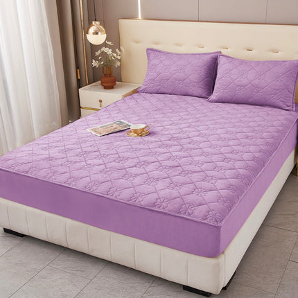 Husă / Topper saltea cu elastic+două feţe de pernă 180x200 cm Cod: TPF109