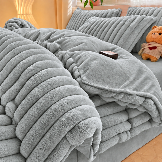 Lenjerie de Pat Plush Velvet Premium, 4 Piese, husă cu Elastic, Cod: PVL5