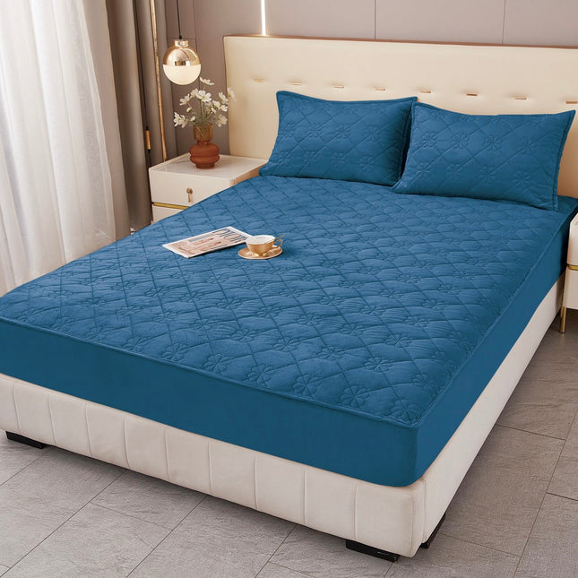 Husă / Topper saltea cu elastic+două feţe de pernă 180x200 cm Cod: TPF108