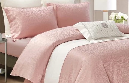 Set lenjerie de Lux jacquard, 4 piese, pat 2 persoane, cearșaf cu elastic Cod: JQC7