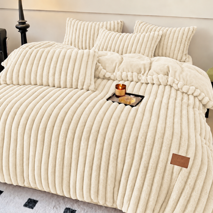 Lenjerie de Pat Plush Velvet Premium, 4 Piese, husă cu Elastic, Cod: PVL4
