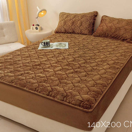 •Husă / Topper saltea cu elastic 140x200 cm Cod: TPY400
