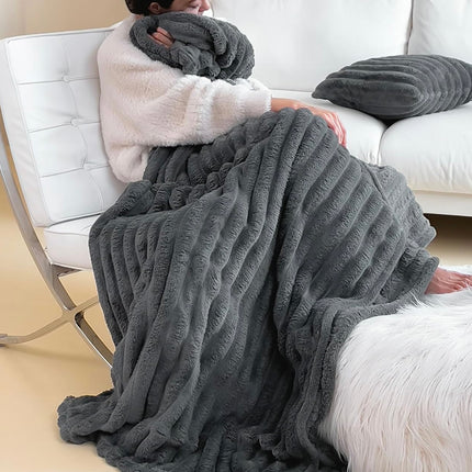 Pătură catifelată cocolino Soft Touch-MATERIAL GROS 200x230 cm COD: PCN5