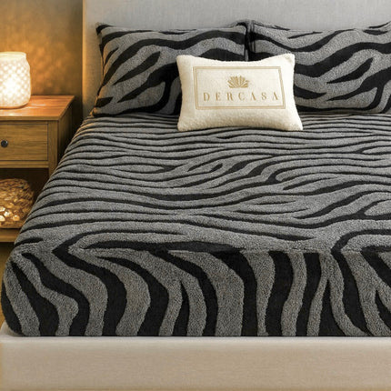 Husă de pat catifelată cu elastic + 2 fețe de pernă, Cod: HYC5