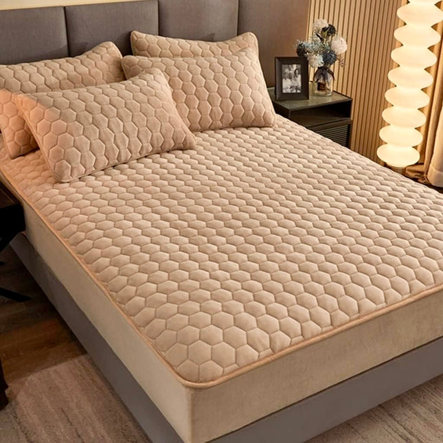 Husă / Topper saltea cu elastic, crem deschis, 160x200 cm Cod: TPP81