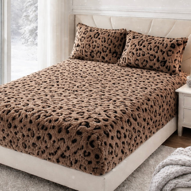 Husă de pat catifelată cu elastic + 2 fețe de pernă, Cod: HYC21