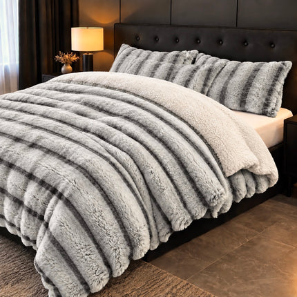 Pilotă premium din blăniță tip iepure, 200 × 230 cm + 2 fețe de pernă, Cod: BPR11