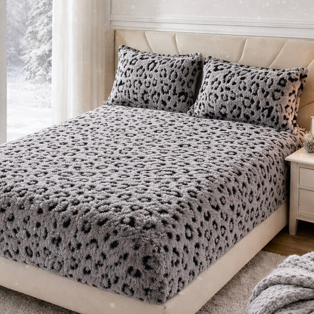 Husă de pat catifelată cu elastic + 2 fețe de pernă, Cod: HYC23