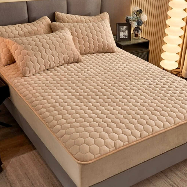 Set de pat Husă / Topper saltea cu elastic 140x200 cm Cod: TPP914