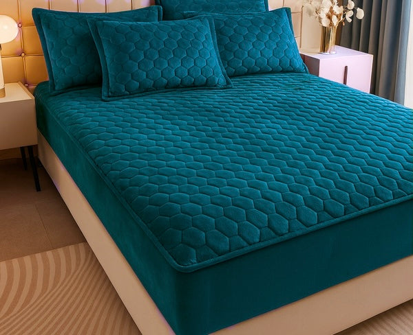 Set de pat Husă / Topper saltea cu elastic 180x200 cm Cod: TPP310