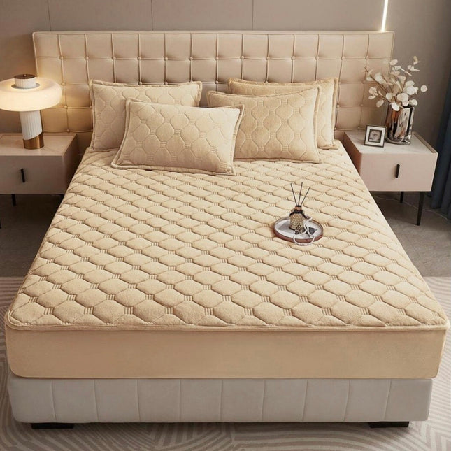Husă / Topper saltea cu elastic, crem auriu, 180x200 cm Cod: TPC28