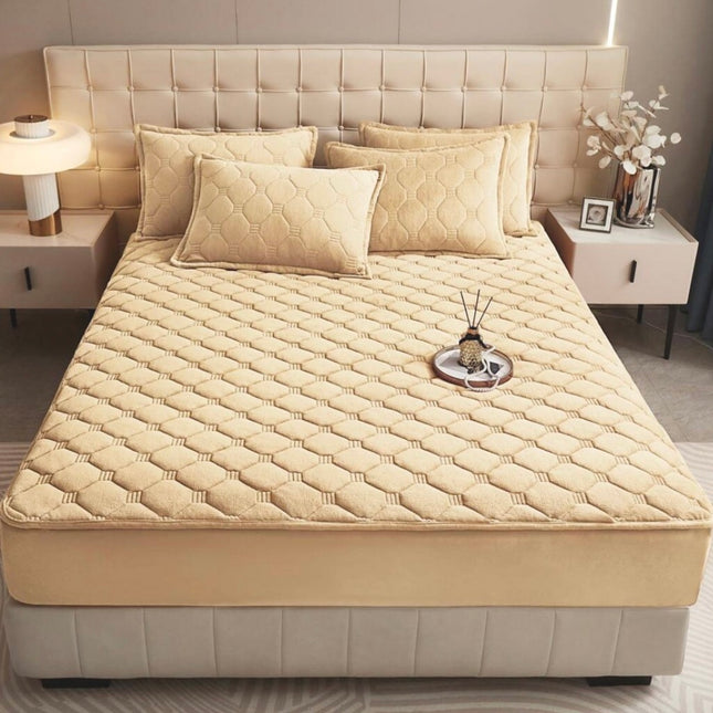 Husă / Topper saltea cu elastic, crem auriu, 140x200 cm Cod: TPC100