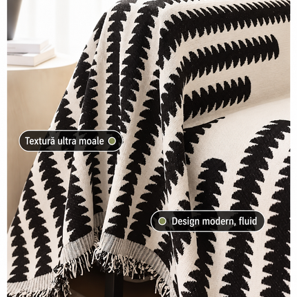 Cuvertură Chenille Premium – Alb cu Negru, Model Grafic Modern | 180 × 260 cm, Cod: PRMV28