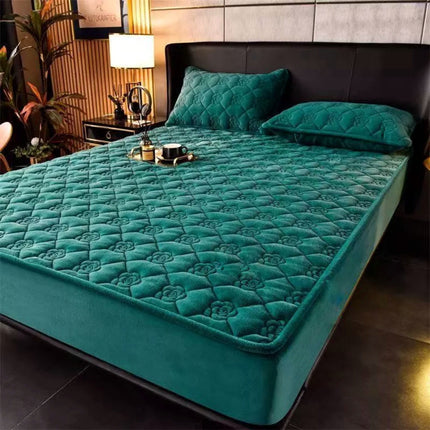 Set de pat •Husă / Topper saltea cu elastic, verde smarald,  140x200 cm, Cod: TPY409