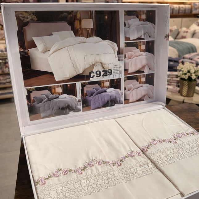 Set de Pat Luxury „Dantelă” și “Broderie”– P-H-003 Unt