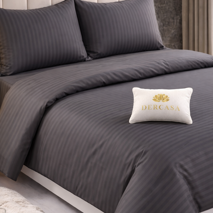 Lenjerie de Lux din Damasc finetat deluxe 4 piese Cod: DAN1