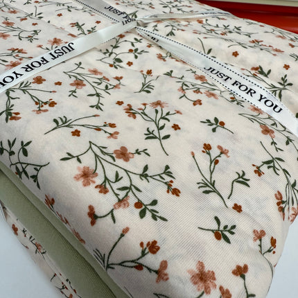 Lenjerie elastică premium din bumbac tricot – Design botanic, 4 piese, Cod: CTN02