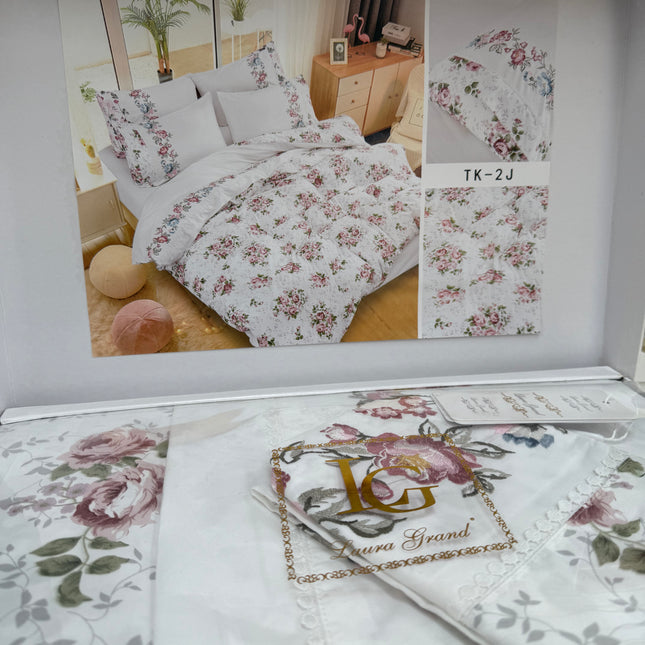 Lenjerie de Pat Luxury „Dantelă și Petale” – TK-2J