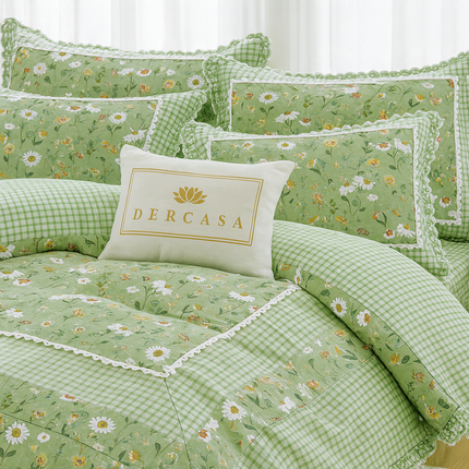 Lenjerie DELUXE din Bumbac Soft Touch cu volănașe Cod: FB42