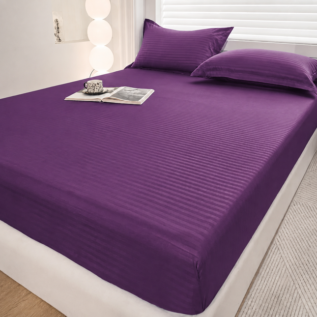 Husă de pat cu elastic tip Damasc + 2 Fețe de Pernă, 180x200, Cod: DRM190