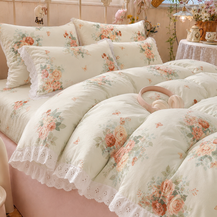 Lenjerie deluxe 6 piese cu elastic și volănașe – Bumbac Fin Soft Touch
Cod: FBS2