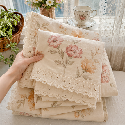 Lenjerie deluxe 6 piese cu elastic și volănașe – Bumbac Fin Soft Touch
Cod: FBS5