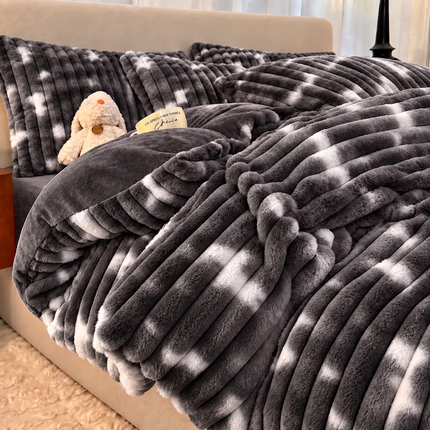 Set de Lux din blană de iepure artificială, husă cu elastic, 4 piese, Cod: BY101