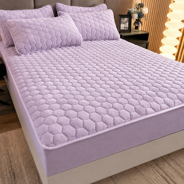 Set de pat Husă / Topper saltea cu elastic 180x200 cm Cod: TPK24