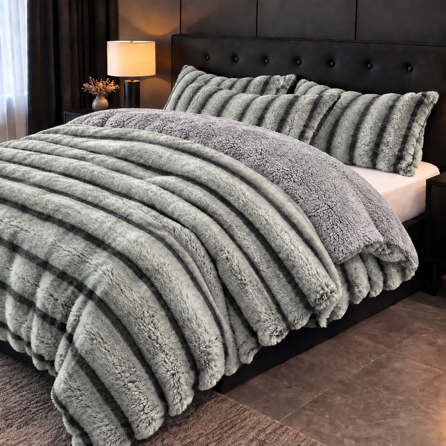 Pilotă premium din blăniță tip iepure, 200 × 230 cm + 2 fețe de pernă, Cod: BPR14