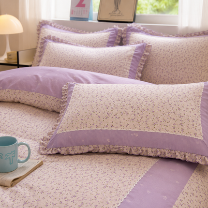 Lenjerie DELUXE din Bumbac Soft Touch cu volănașe Cod: FB30