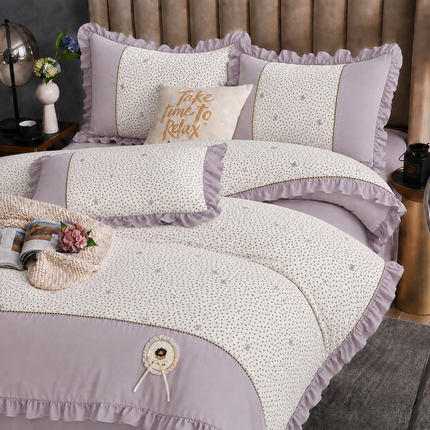Lenjerie DELUXE din Bumbac Soft Touch cu volănașe Cod: FB84
