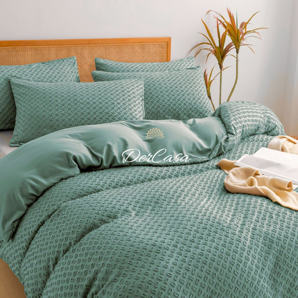 Lenjerie de pat eleganta 4 anotimpuri din broderie cu smocuri Cod: 4F22